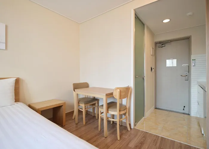 Uljiro Coop Dongdaemun Aparthotel