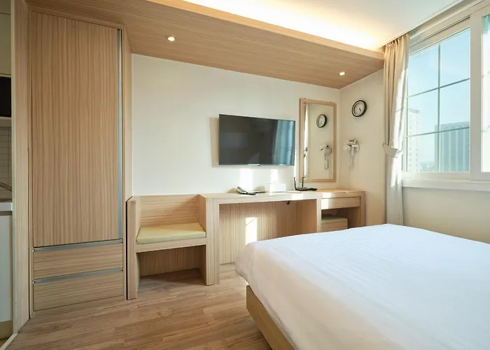 Uljiro Coop Dongdaemun Aparthotel Seoul